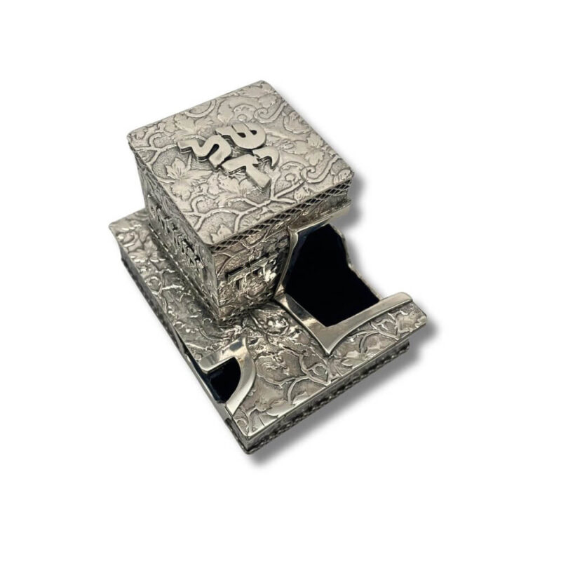 925 Sterling Silver Tefillin Box with engraved "יד" and floral decorations