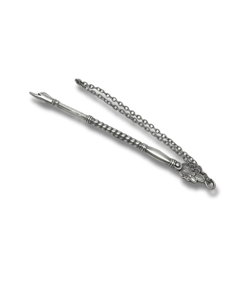 Handcrafted 925 Silver Torah Yad with detailed design